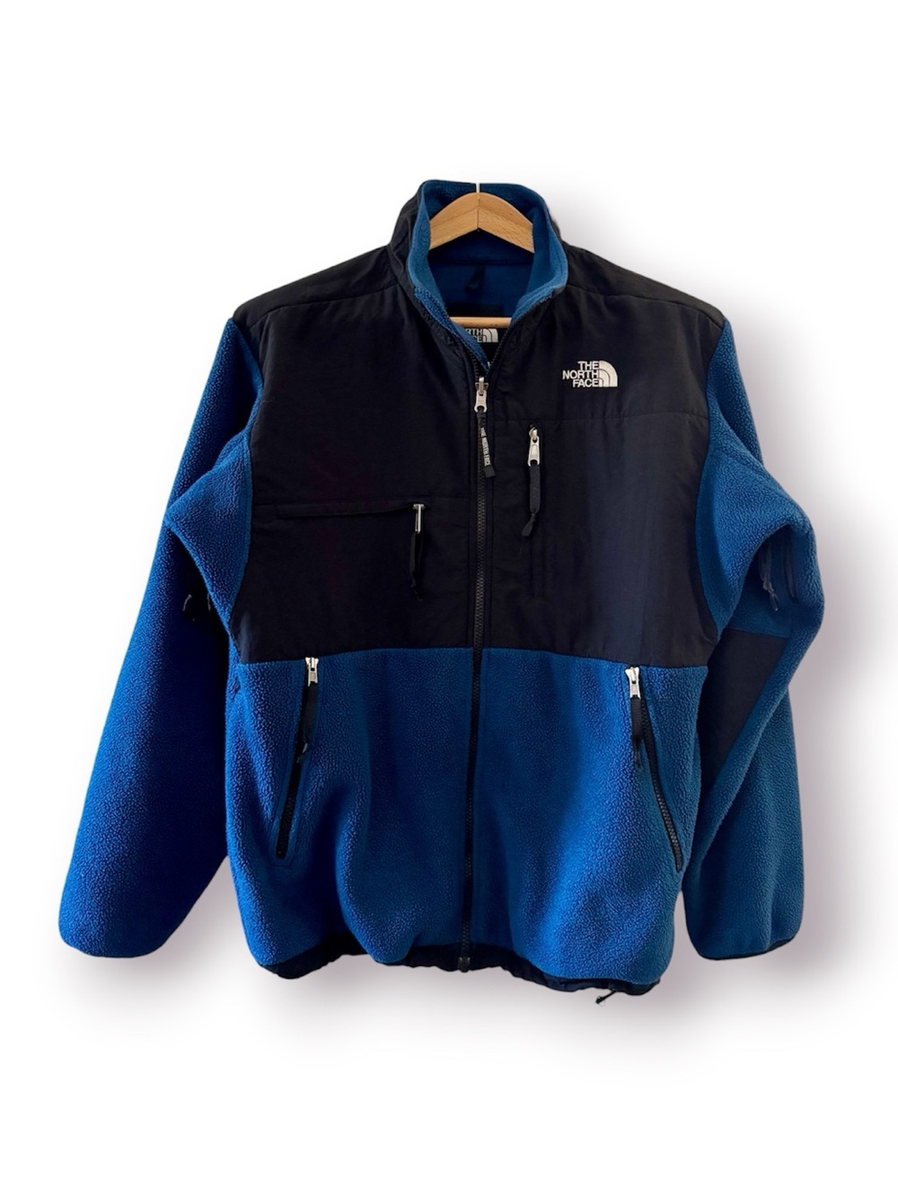 The North Face Classic Denali Fleece Jacket, Full Zip sz. M (Blue / Black) - Picture 16 of 17